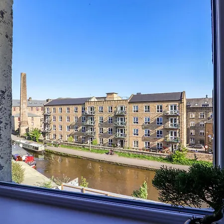 Canal View *