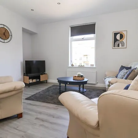 Canal View Tatil Evi